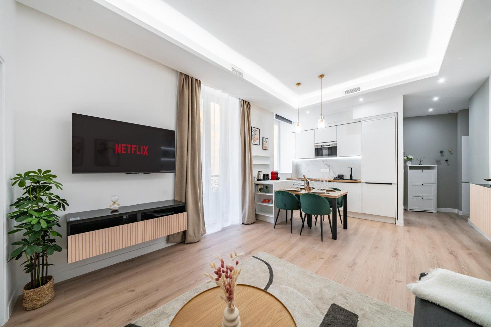 2mn Monaco - Luxueux Renove - As